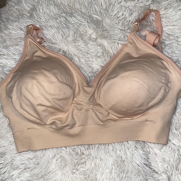 Brand new maternity nursing bra. - Picture 2 of 6